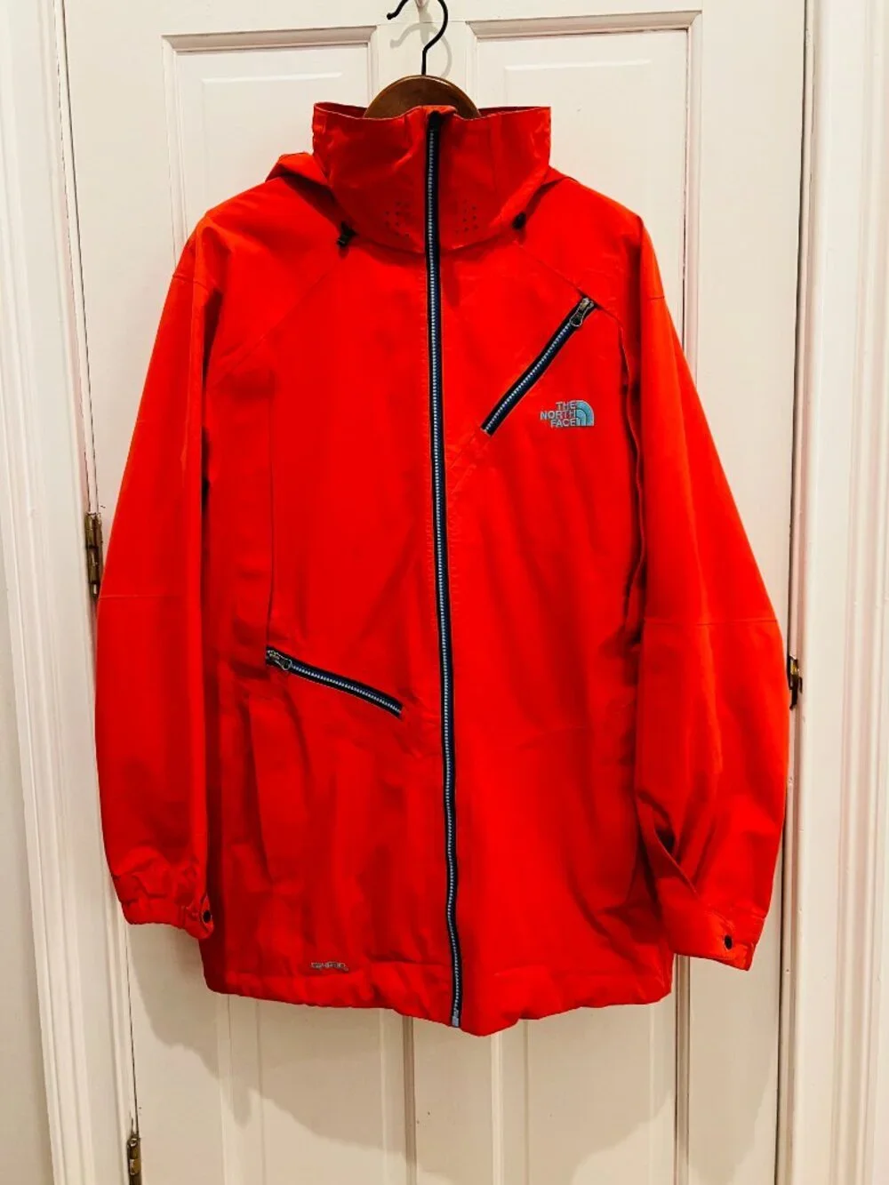 North Face Cryptic Decagon Jacket Flashlight RECCO Mens Red Ski Snow Technical M